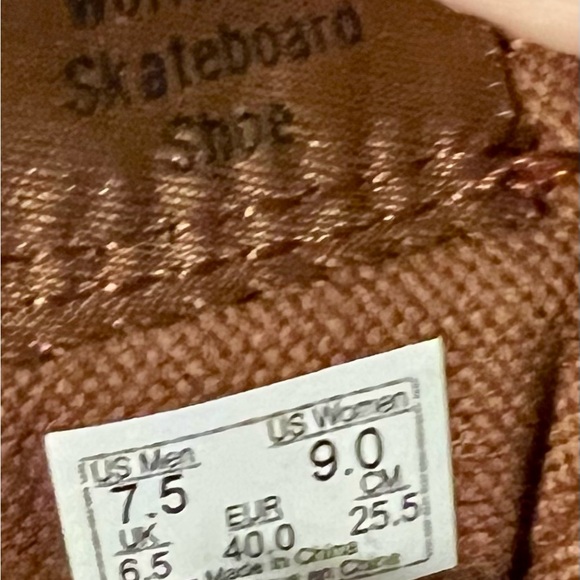 Vans Men's/Women's SK8-HI Moc Brown Suede High-Top Fringed Sneakers - Picture 5 of 5